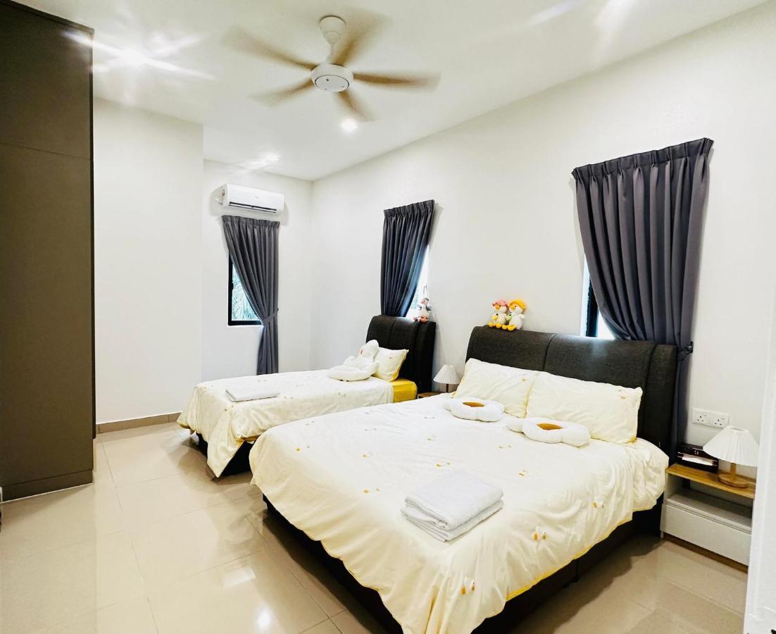 《Untitled Homestay》Sitiawan Exterior foto